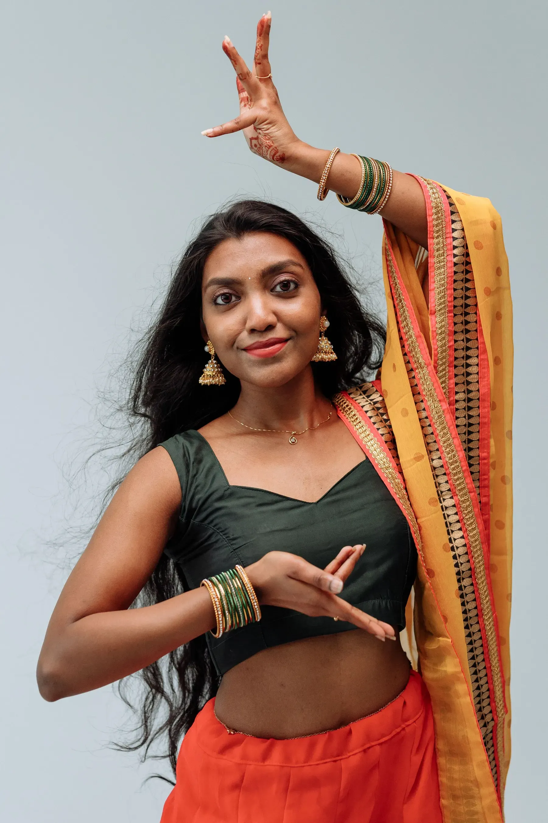 Look 05: Kesar Chanderi Dupatta